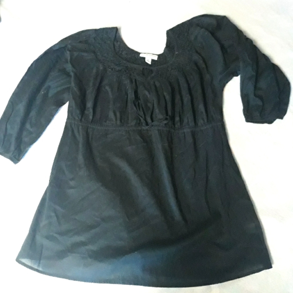 Liz lange Maternity Top